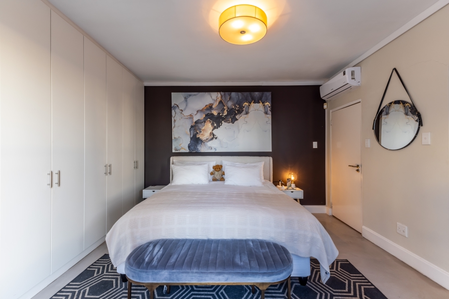 To Let 3 Bedroom Property for Rent in Sea Point Western Cape